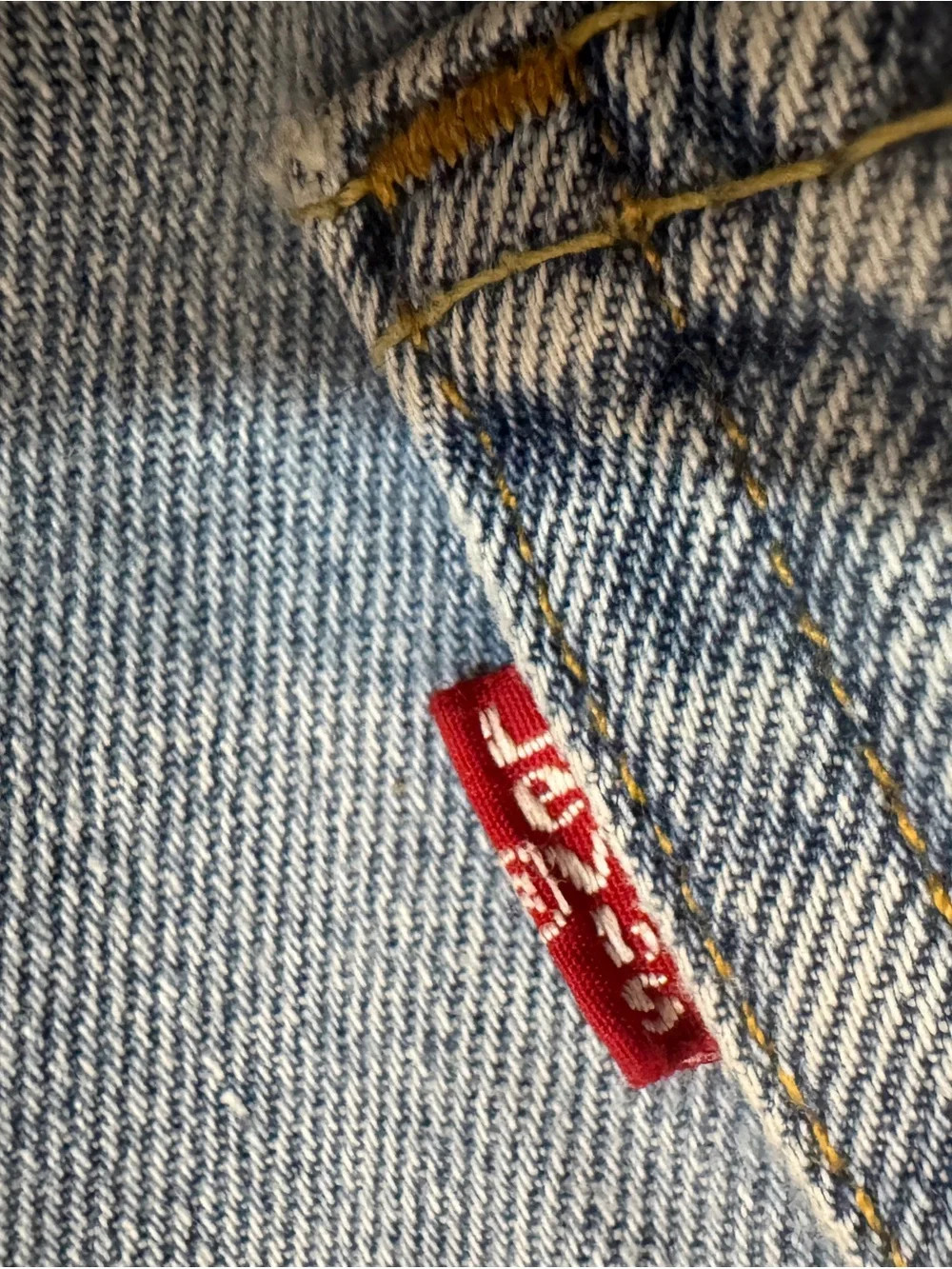 Men's Vtg 2000’s Levi 505 Light Wash Blue Denim Jeans